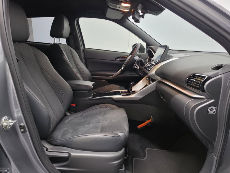 Vehicle Image 38