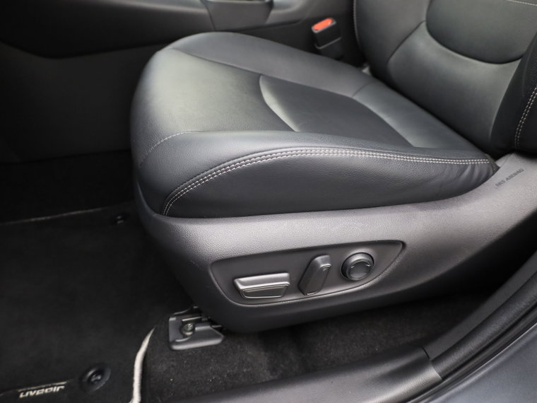 Vehicle Image 31