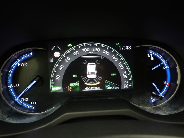 Vehicle Image 35
