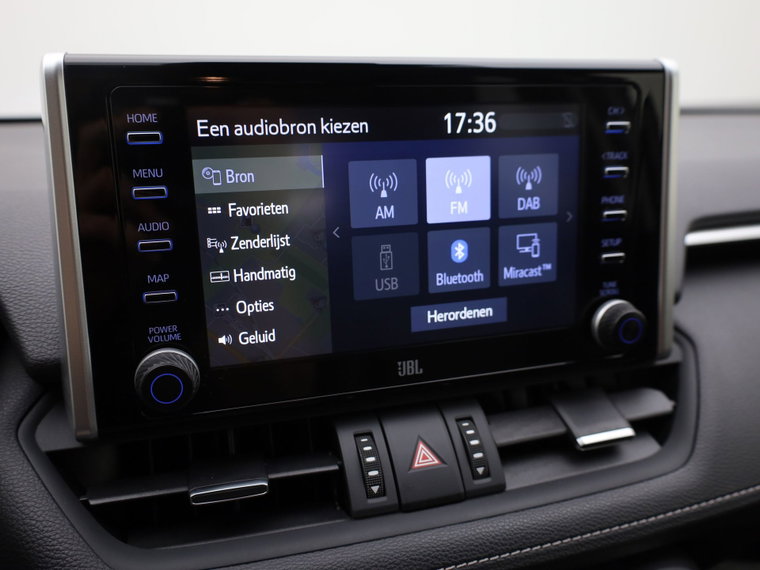 Vehicle Image 39