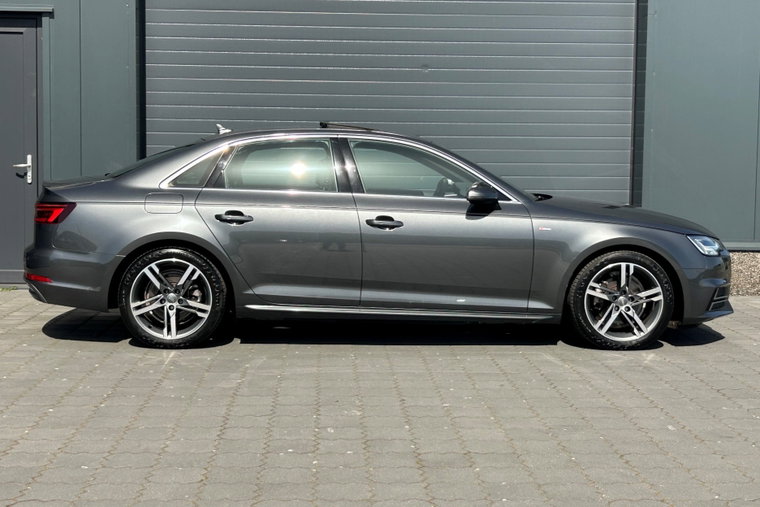 Vehicle Image 36