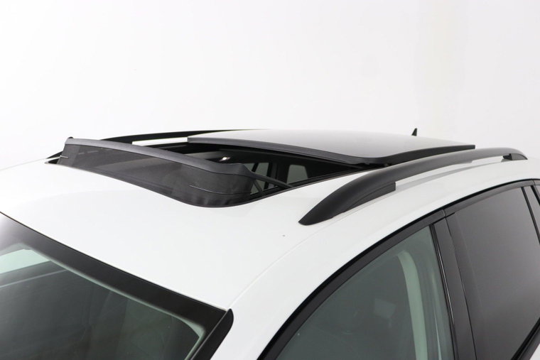 Vehicle Image 38