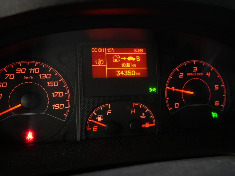 Vehicle Image 19