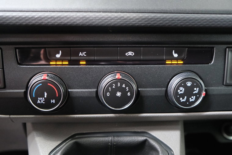 Vehicle Image 27
