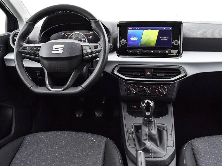 Vehicle Image 15