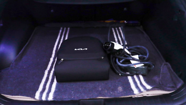 Vehicle Image 27