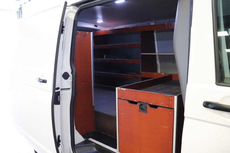 Vehicle Image 13