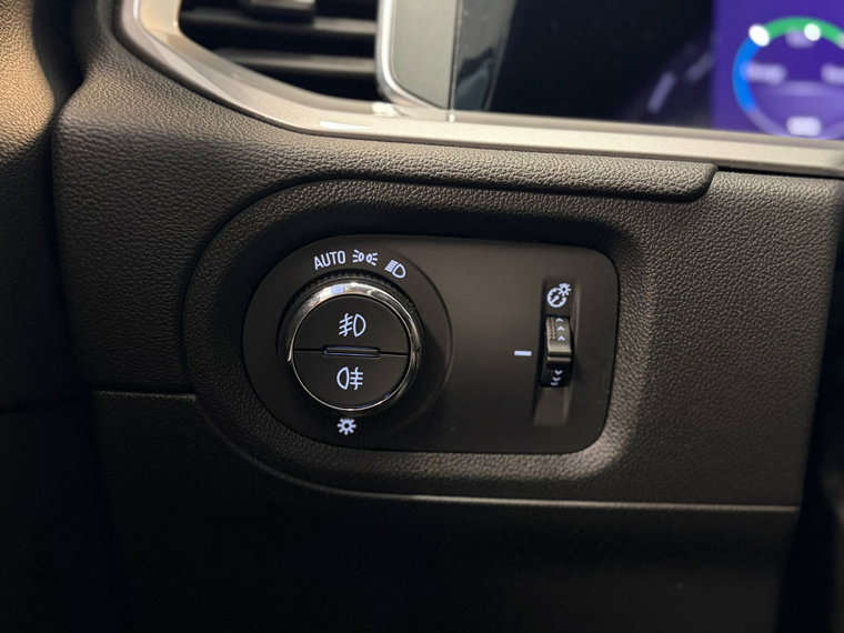Vehicle Image 48