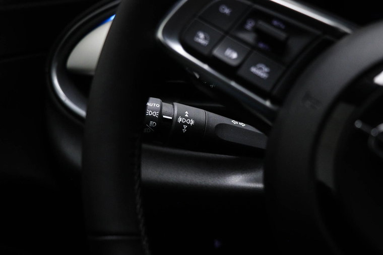 Vehicle Image 36