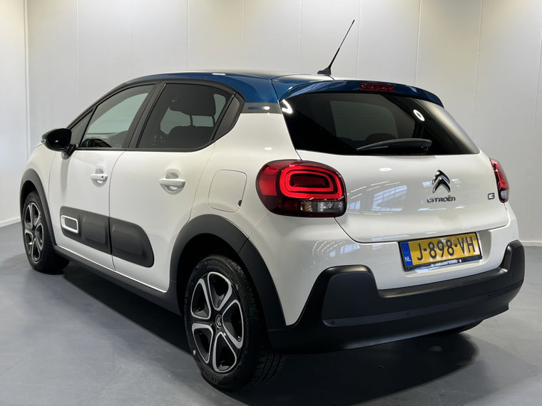 Vehicle Image 37
