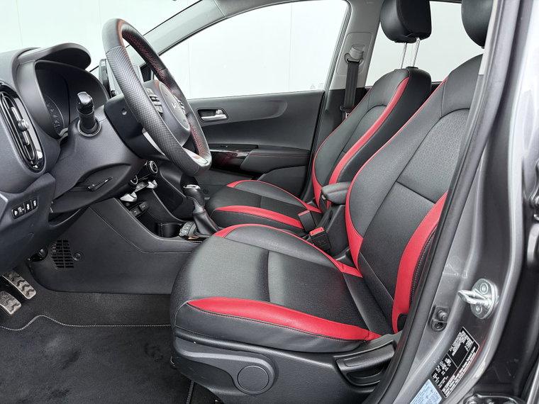 Vehicle Image 19