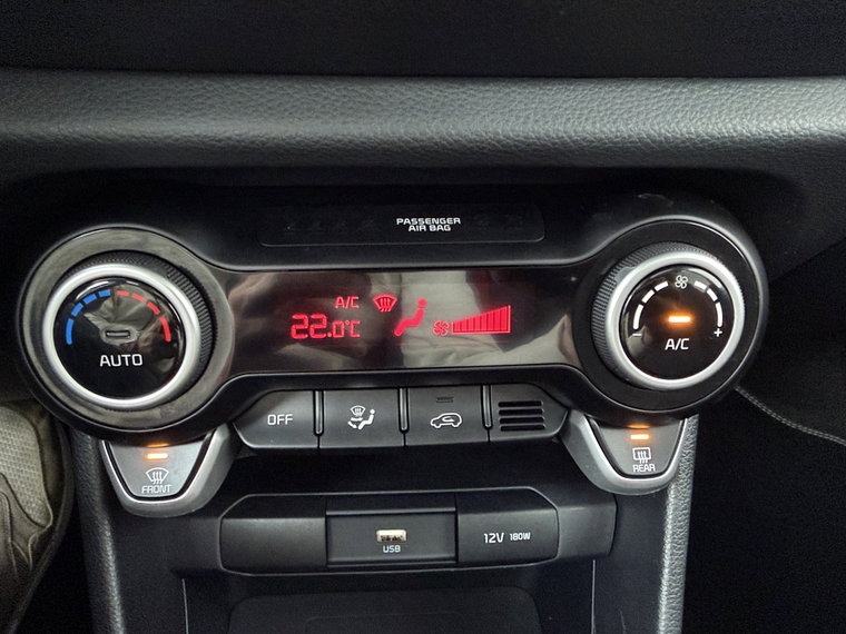 Vehicle Image 29