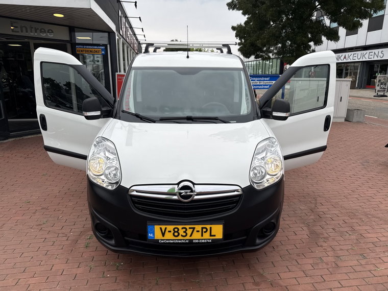 Vehicle Image 28