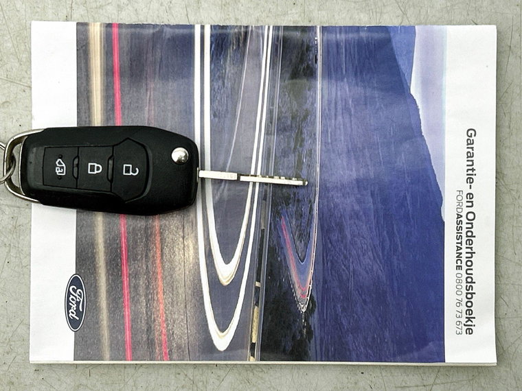 Vehicle Image 36
