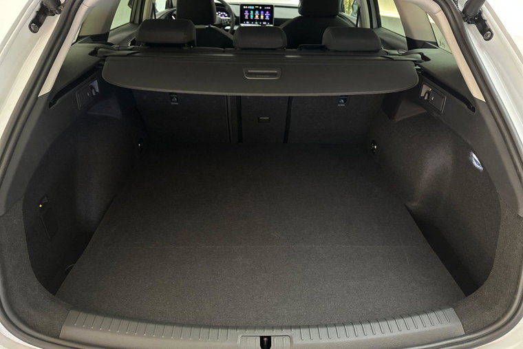 Vehicle Image 37