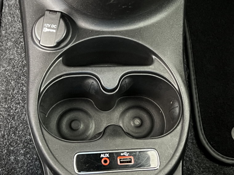 Vehicle Image 37