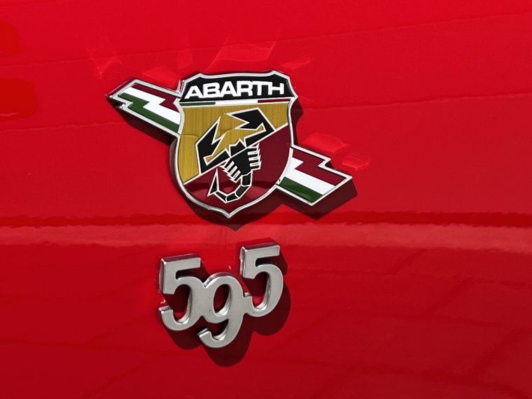 Vehicle Image 41