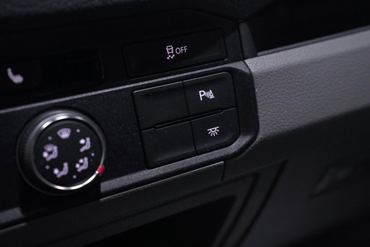 Vehicle Image 39