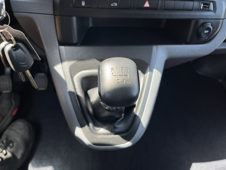Vehicle Image 41