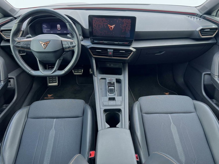 Vehicle Image 16