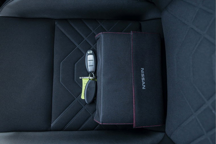 Vehicle Image 33