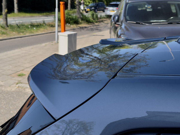 Vehicle Image 38