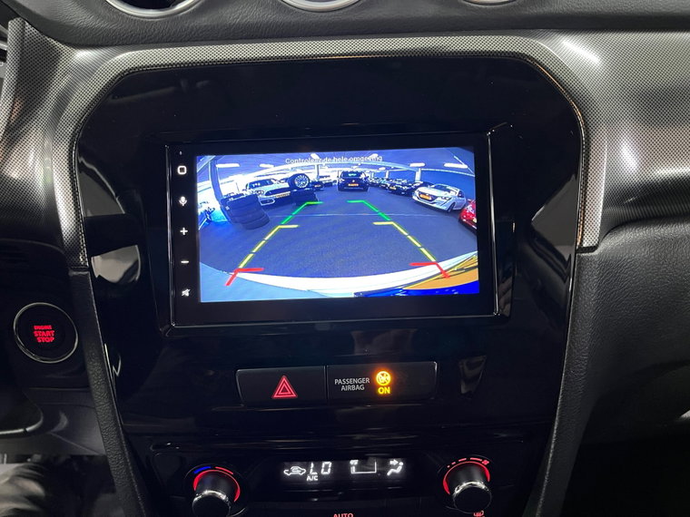 Vehicle Image 33