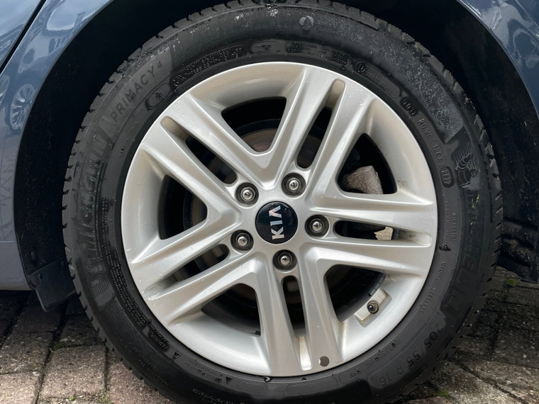 Vehicle Image 31