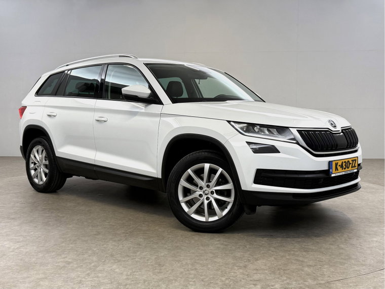 Vehicle Image 6