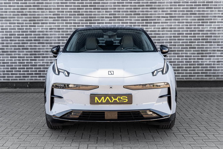 Vehicle Image 45