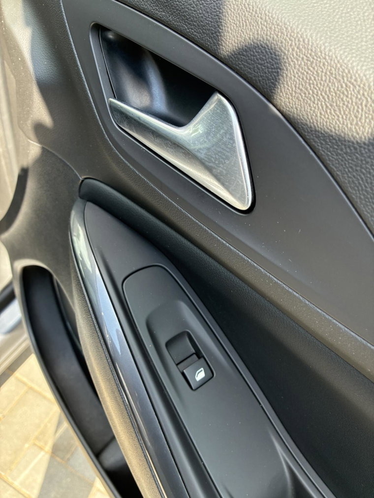 Vehicle Image 39
