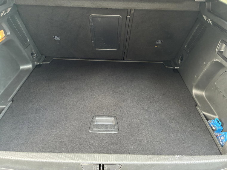 Vehicle Image 45