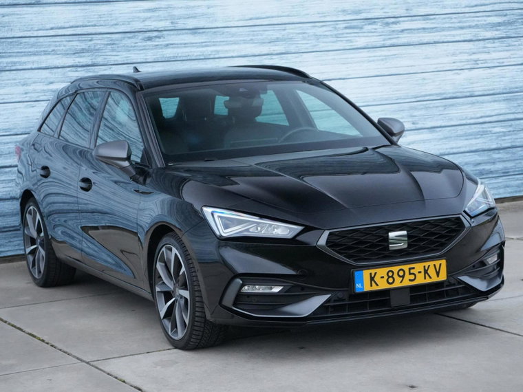Vehicle Image 35