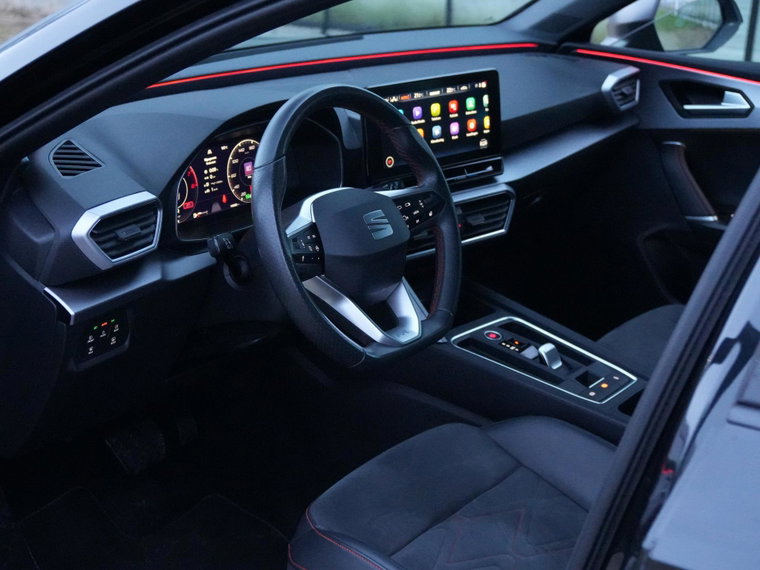 Vehicle Image 39