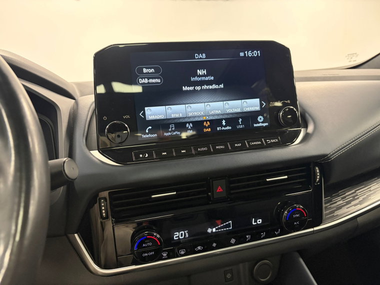 Vehicle Image 28