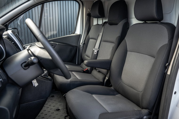 Vehicle Image 12