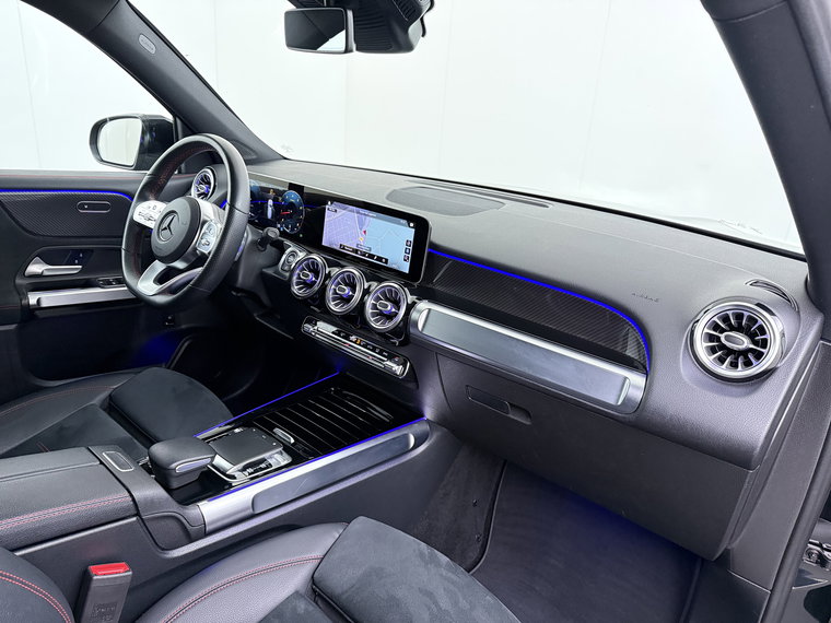 Vehicle Image 41