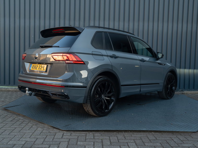 Vehicle Image 26