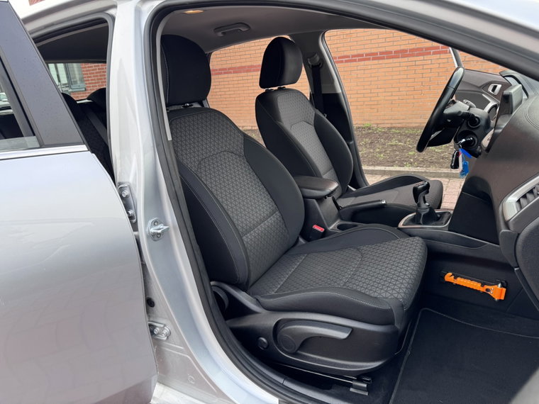 Vehicle Image 31