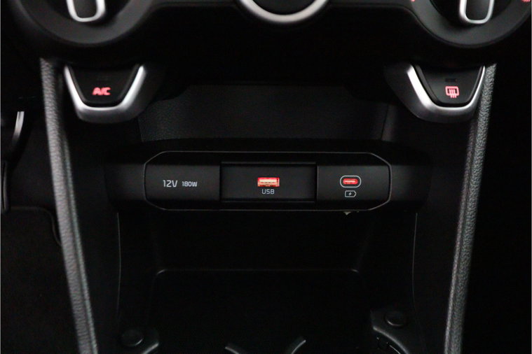 Vehicle Image 52