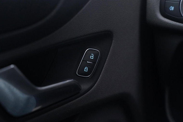 Vehicle Image 41