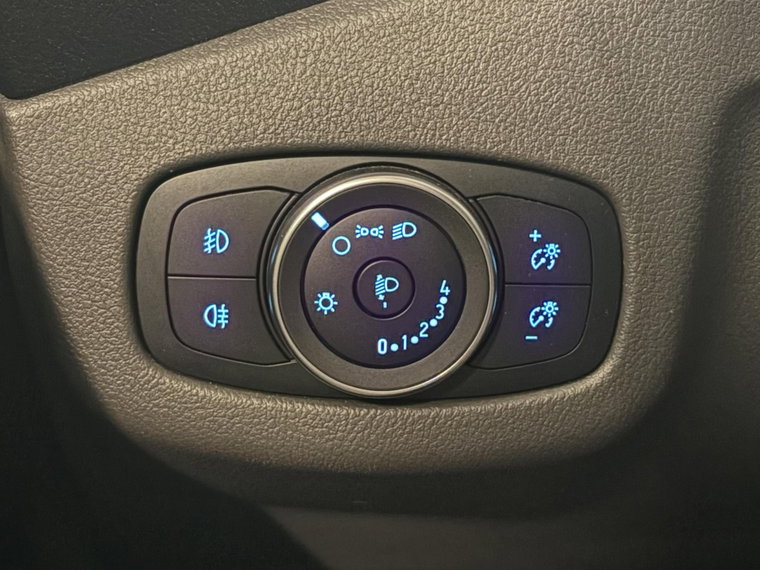 Vehicle Image 24