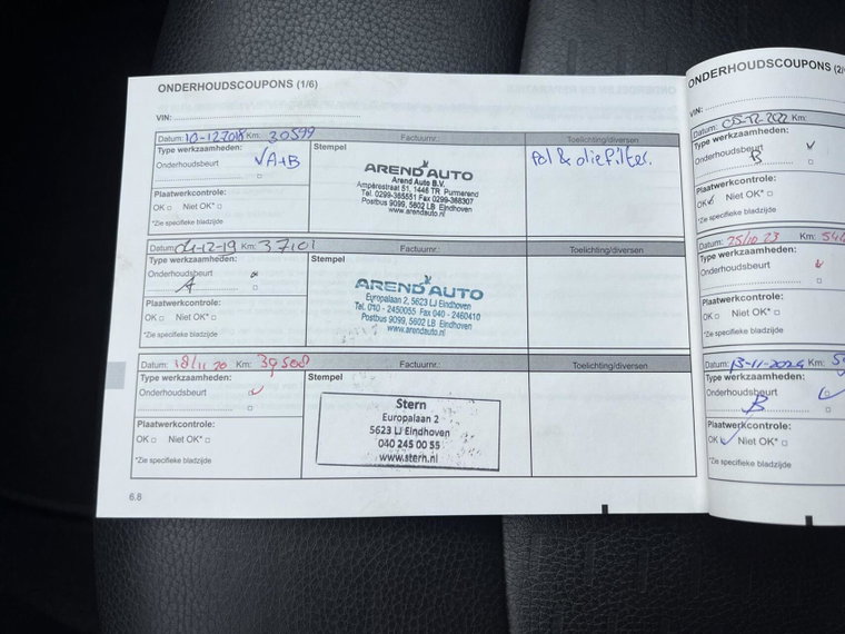Vehicle Image 36