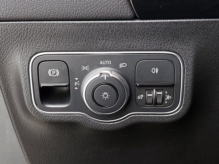 Vehicle Image 24