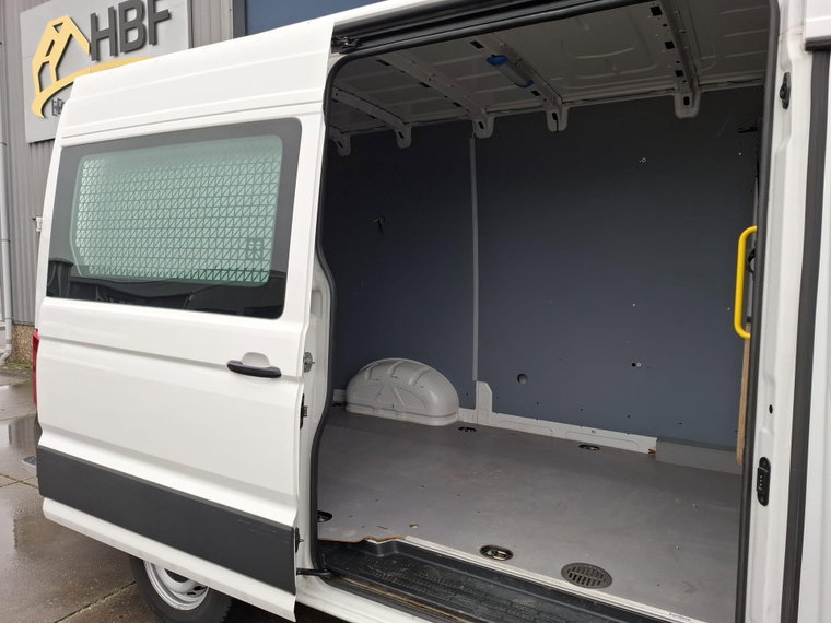 Vehicle Image 35