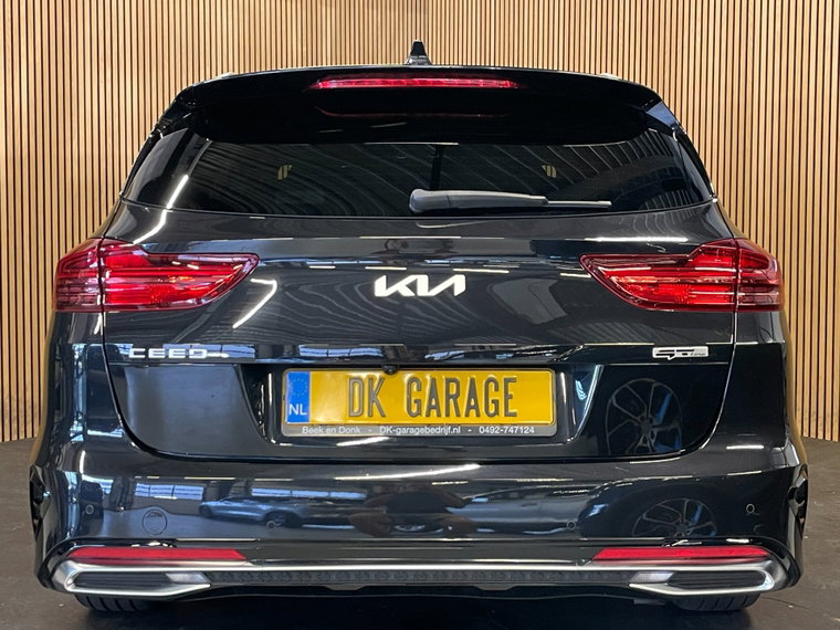 Vehicle Image 41