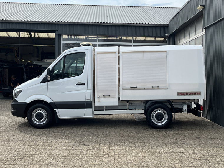 Vehicle Image 28
