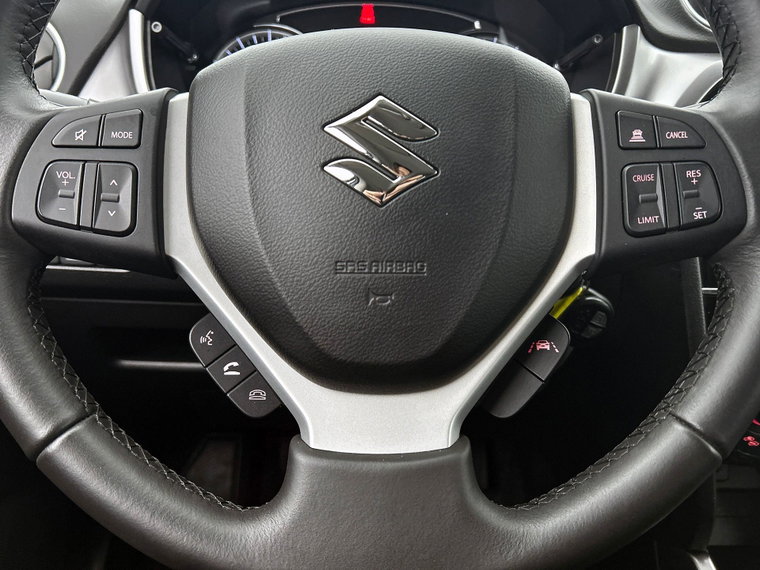 Vehicle Image 16