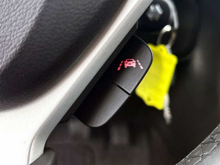 Vehicle Image 33