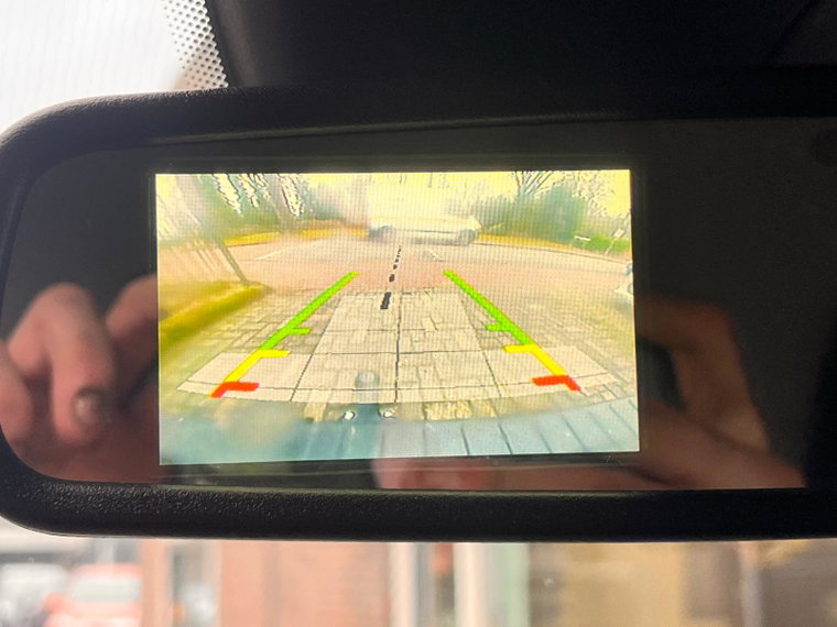 Vehicle Image 15